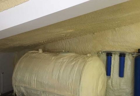 Foam chống thấm là gì? Những ứng dụng quan trọng trong thực tế